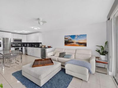 401 Ocean Dr APT 1001