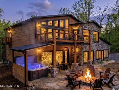 2215 Sawmill Branch Dr