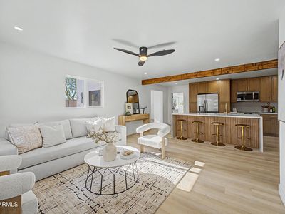 2238 W CATALINA Drive