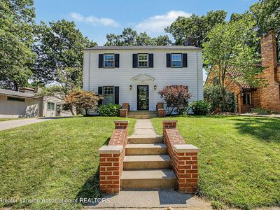 1025 Wildwood Dr