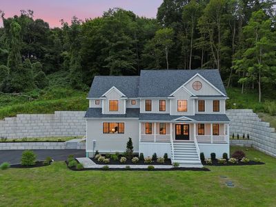 161 Bridge St