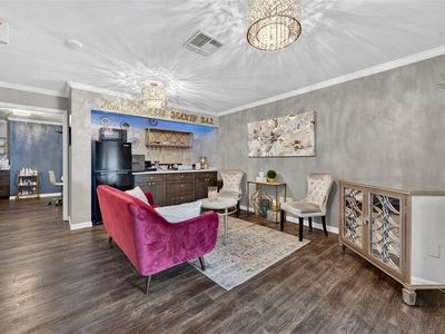 555 W GRANADA BOULEVARD #B7