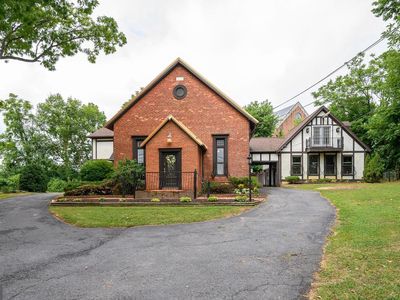 15376 Charles Town Rd