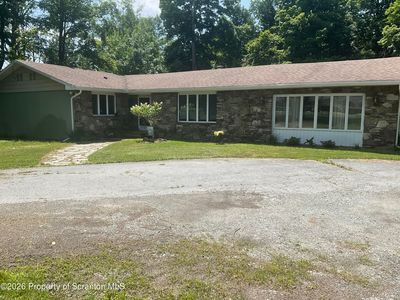 28 Southside Ln