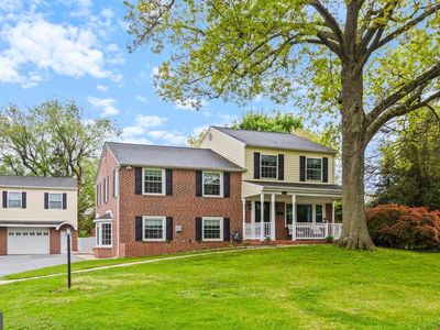 108 Canterbury Dr