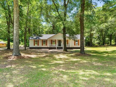 40 Sterling Dr