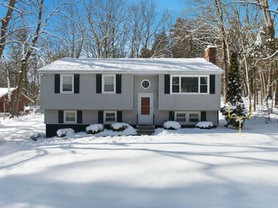 Property at 19 Sherwood Road, Londonderry, NH