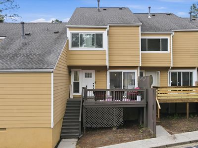 220 Yuba Walk
