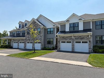 14 Monmouth Rd