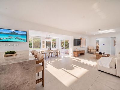 649 Azalea Ct