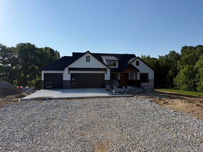 9000 N Highway Vv