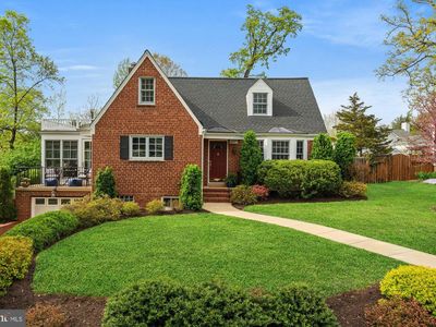 4857 Yorktown Blvd