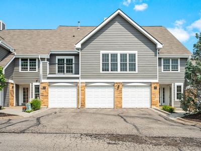 Property at 6155 Chasewood Pkwy APT 204, Minnetonka, MN