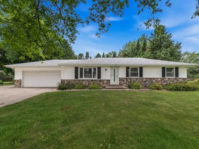 5749 Debbie LANE