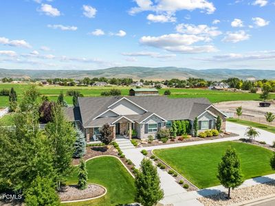 1375 S Red Filly Rd