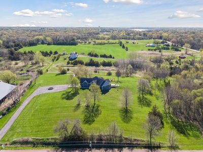 1150 Sunnyfield Rd N