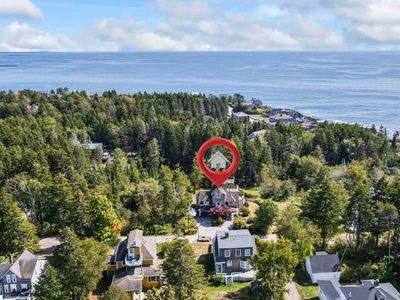 19 Hugh Av Hugh Avenue