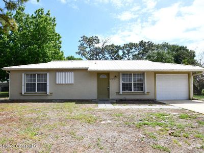1097 Galty Cir NE