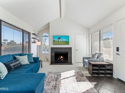 10115 E Mountain View Rd Unit 2106