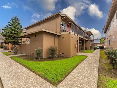110 Roundtable Dr #19