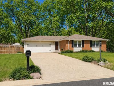 4913 W Woodfern Rd