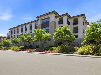 1069 Bigleaf Pl Unit 202