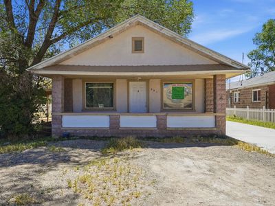 391 S Main St E