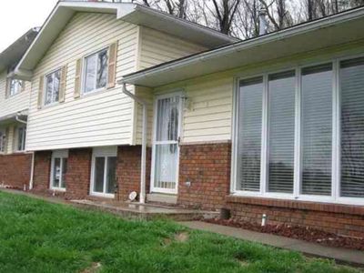 73 Redbud Dr