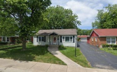 738 E 156th Pl