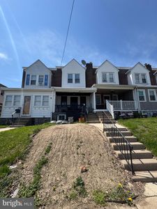 Property at 128 Saint Charles St, Drexel Hill, PA
