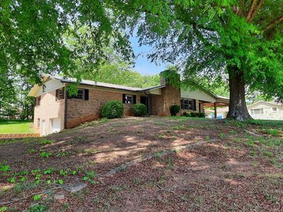1790 Connelly Springs Rd