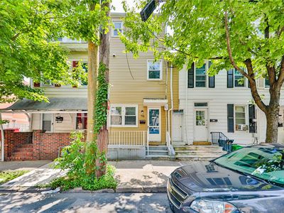 716 W Gordon St