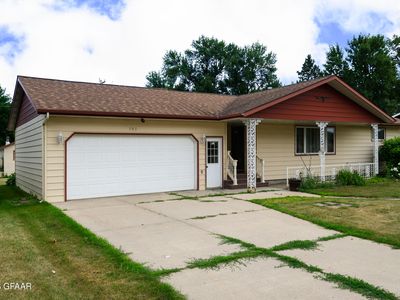 703 Clark Ave