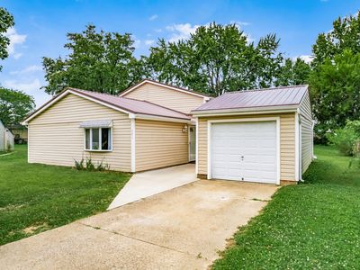641 Blarney Stone Ct