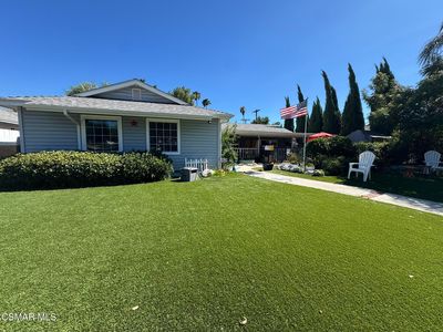 Property at 22900 Roscoe Blvd, Canoga Park, CA