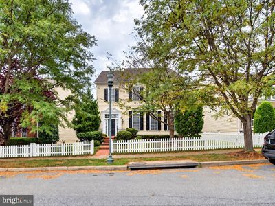12107 Magnolia Park Pl