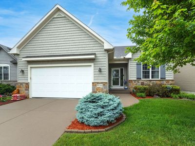 5038 Emeis View Ct