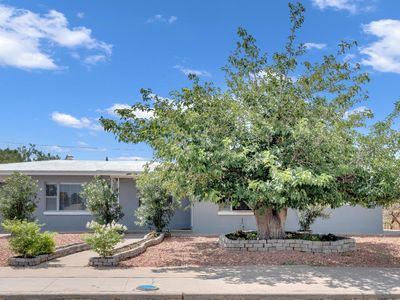 6004 Isabella Dr
