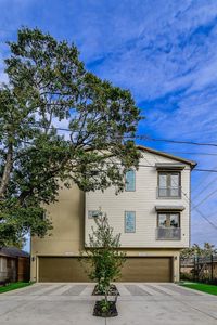 1304 Nashua St