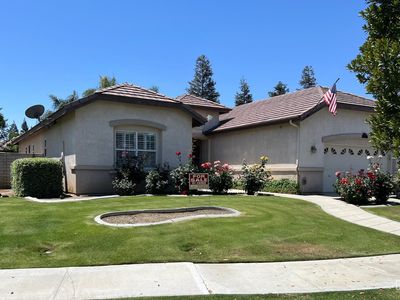 10011 Rosebud Ave