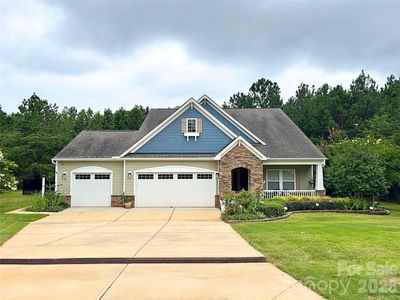 10177 Lakeshore Dr