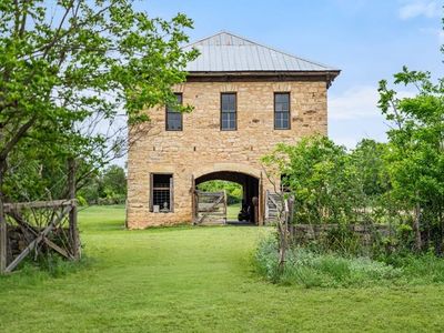 426 E Ranch Rd #962