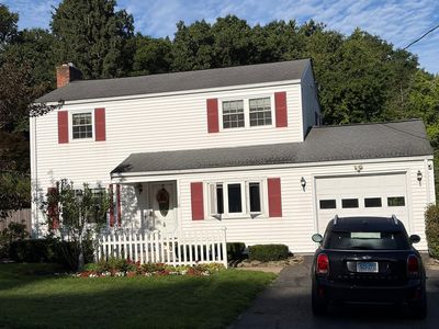 118 Longwood Dr