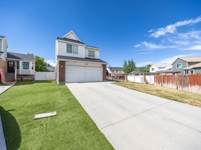 3048 W Linton Cir S