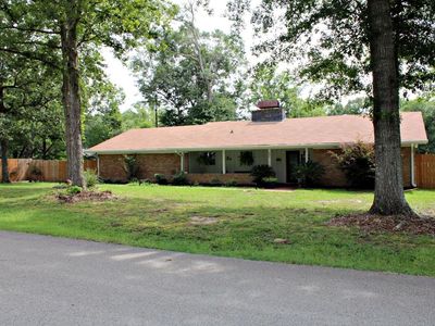103 Lake Dr