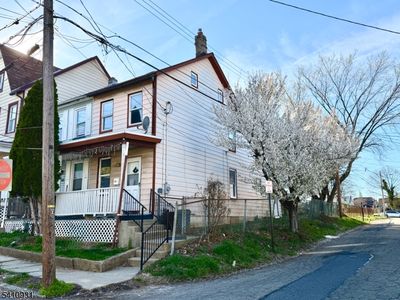 Property at 65 Davis St, Phillipsburg, NJ