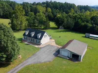 676 Rockfish School Ln