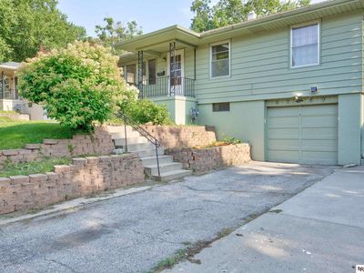 6759 Lafayette Ave
