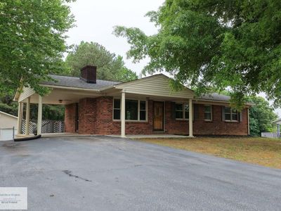 407 Jeanette Dr