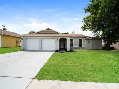 8121 Golden Bear Loop